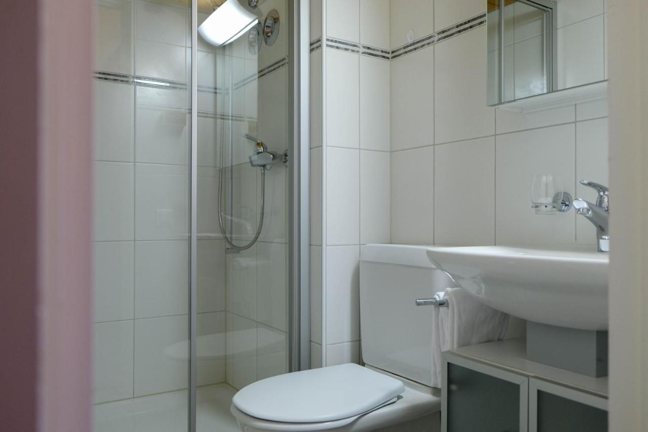 Seewohnung 1 Spiez Bagian luar foto